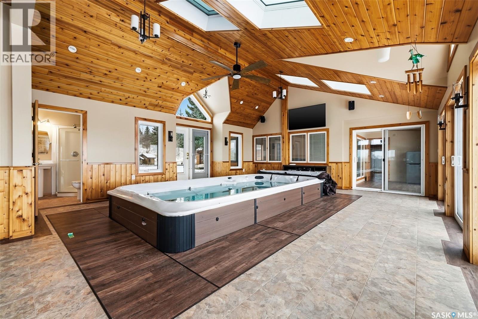 Ripplinger Acreage, Lumsden Rm No. 189, SK - Photo Showing Other Room