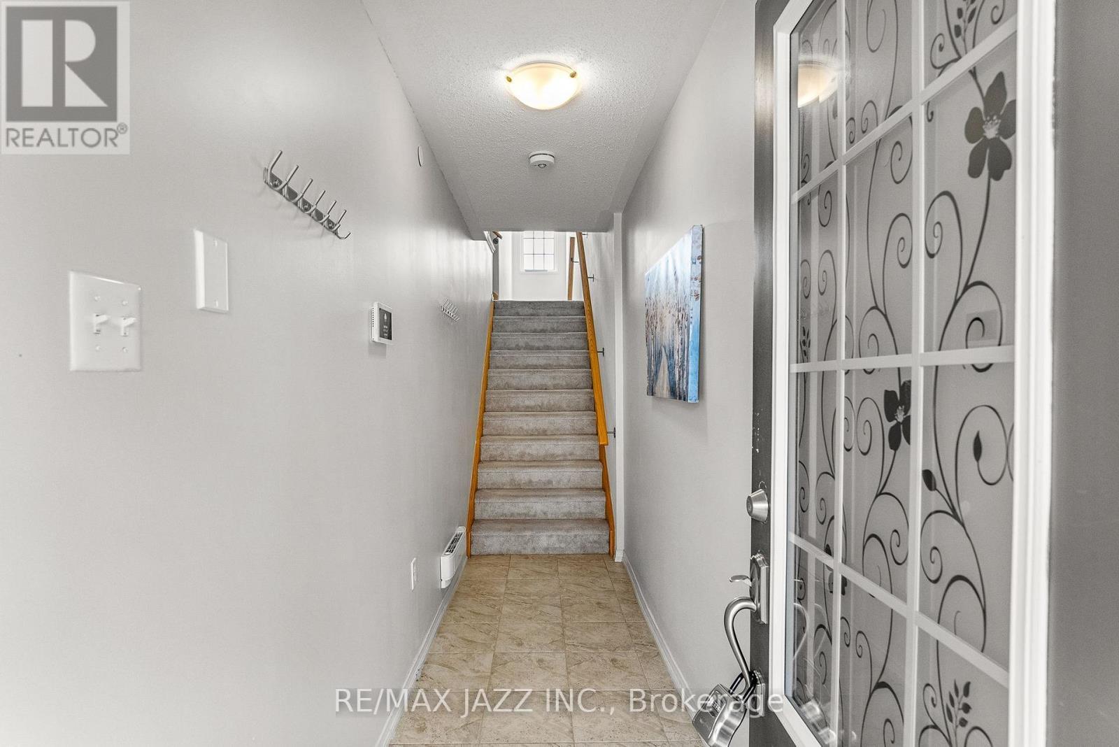 331 - 2338 Chevron Prince Path, Oshawa (Windfields), ON - Indoor Photo Showing Other Room