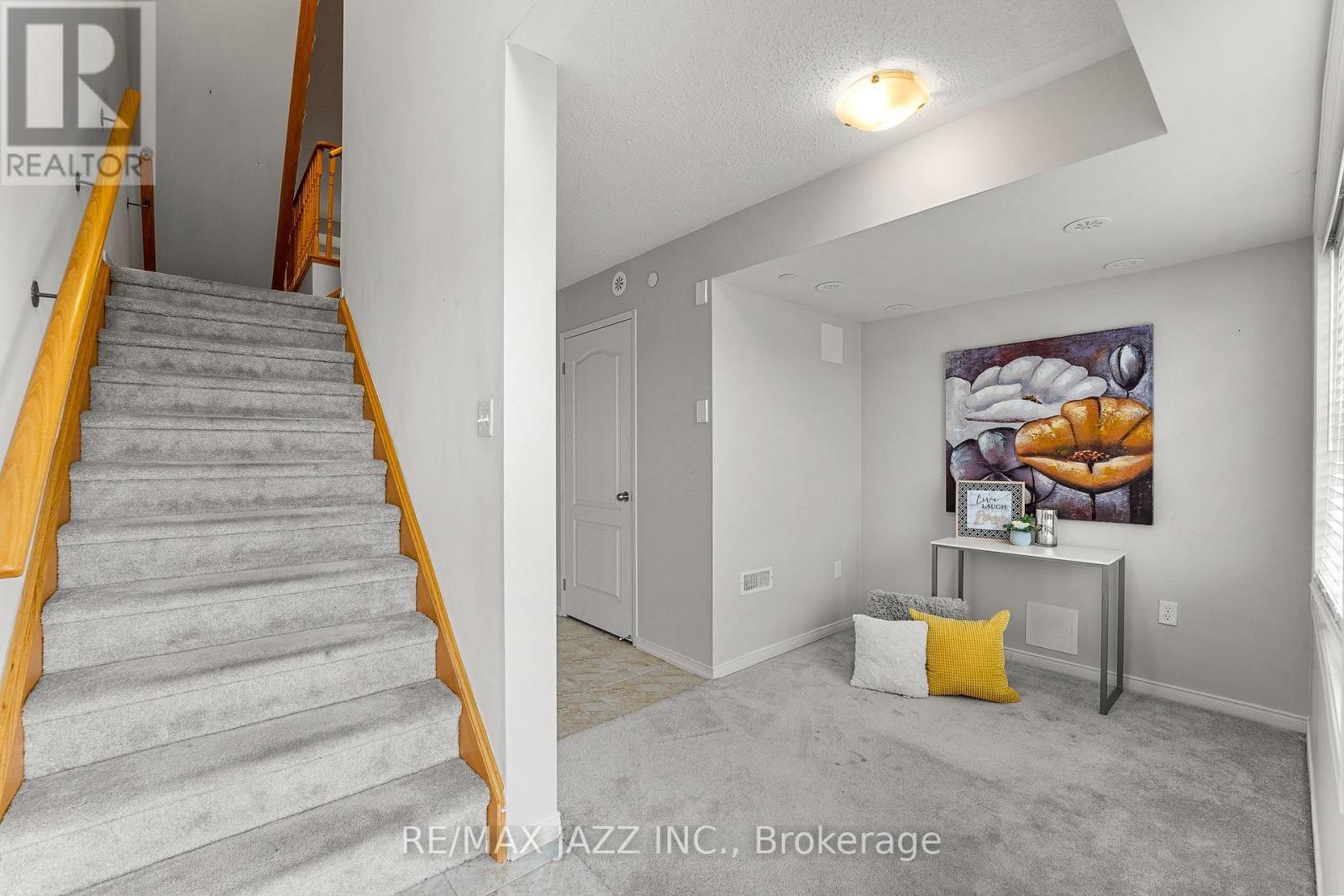 331 - 2338 Chevron Prince Path, Oshawa (Windfields), ON - Indoor Photo Showing Other Room