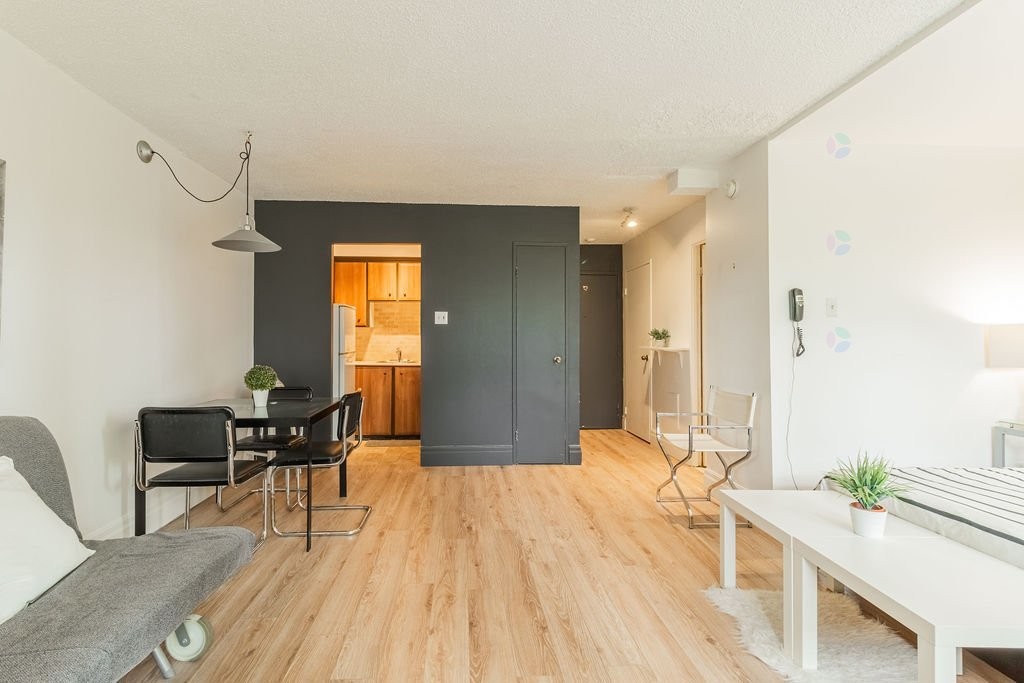 Dining Room - 108-3470 Rue Simpson, Montréal (Ville-Marie), QC - Indoor