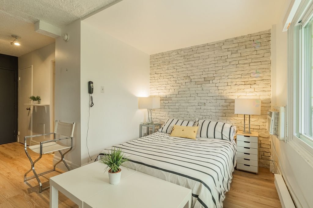 Bedroom - 108-3470 Rue Simpson, Montréal (Ville-Marie), QC - Indoor Photo Showing Bedroom