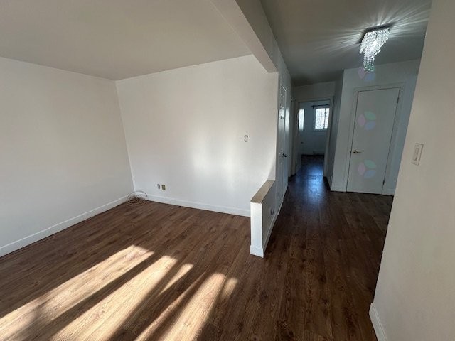 Mud Room - 830 Rue Radisson, Montréal (Lasalle), QC - Indoor Photo Showing Other Room