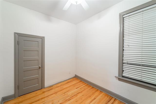 130 Fort St, Winnipeg, MB