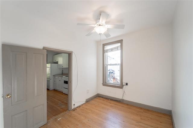 130 Fort St, Winnipeg, MB