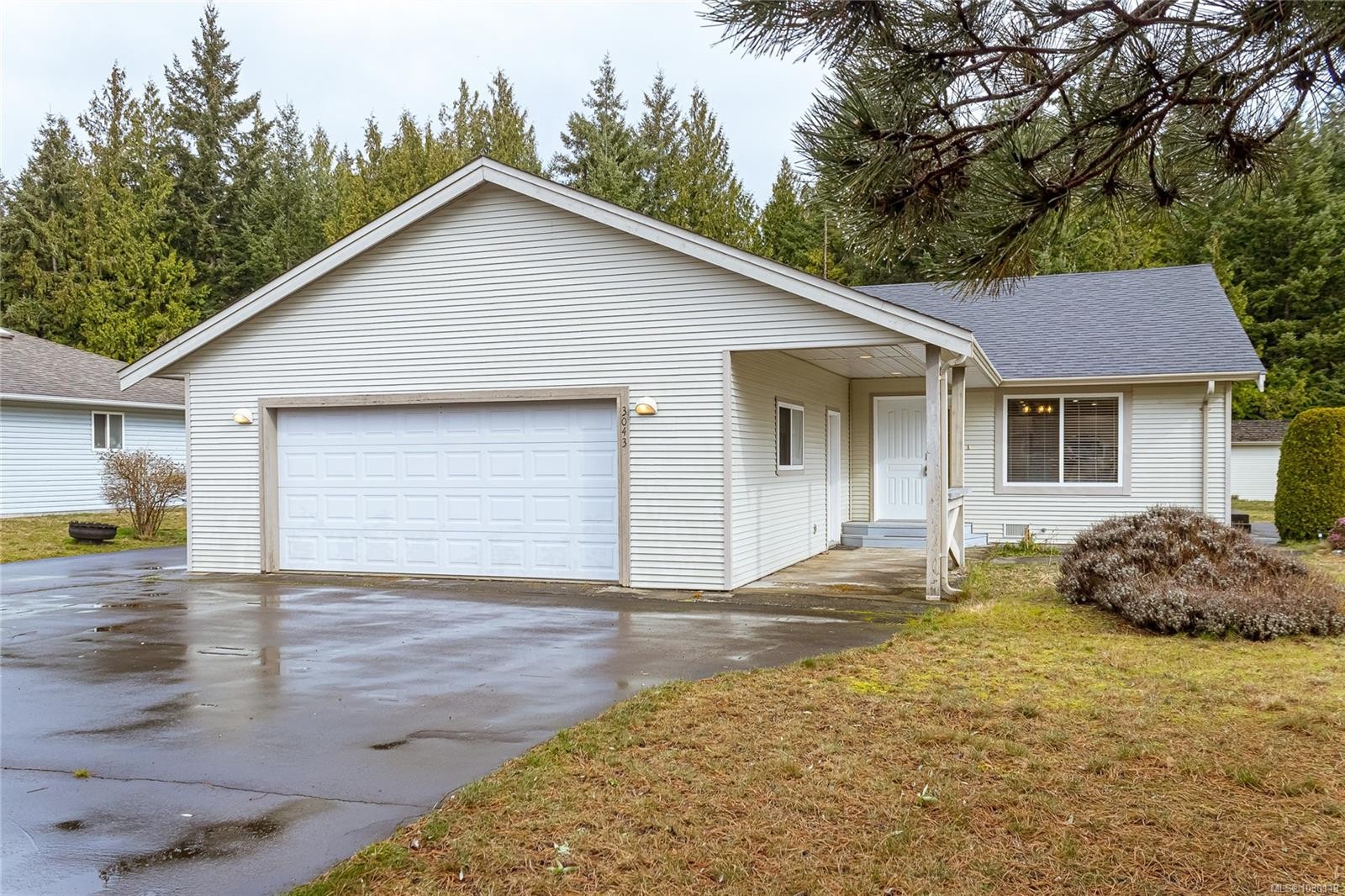 3043 Raymur Pl, Qualicum Beach, BC