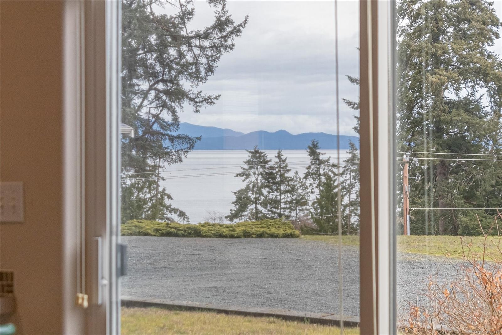 3043 Raymur Pl, Qualicum Beach, BC