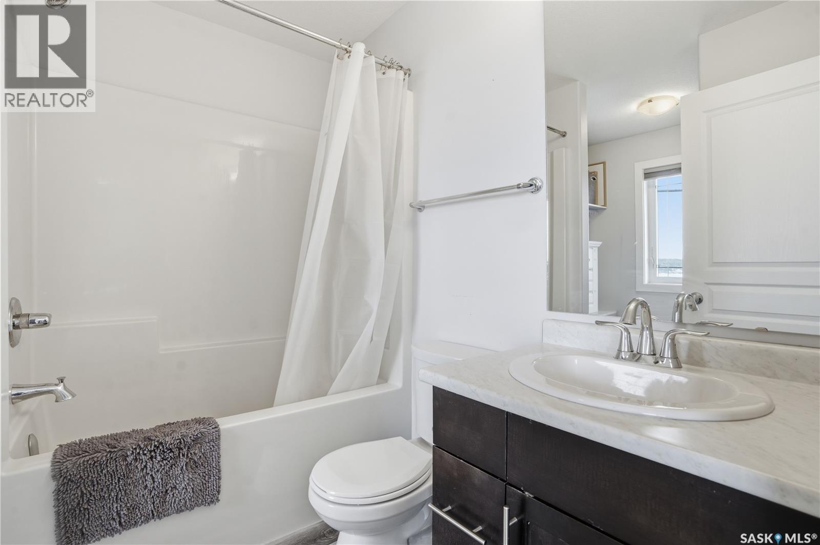 806 Grove Avenue, Saskatchewan Beach, SK - Indoor Photo Showing Bathroom