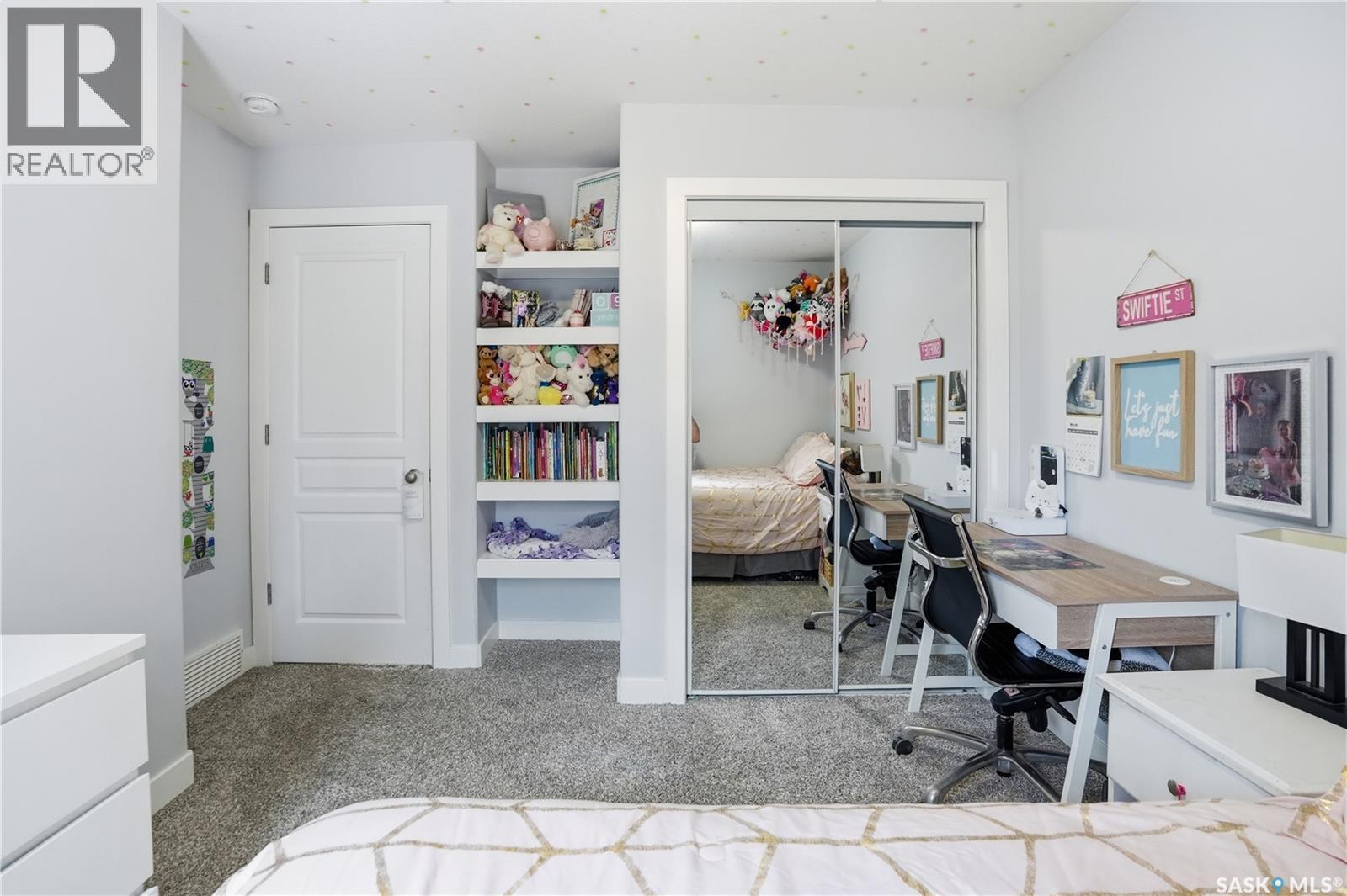 806 Grove Avenue, Saskatchewan Beach, SK - Indoor