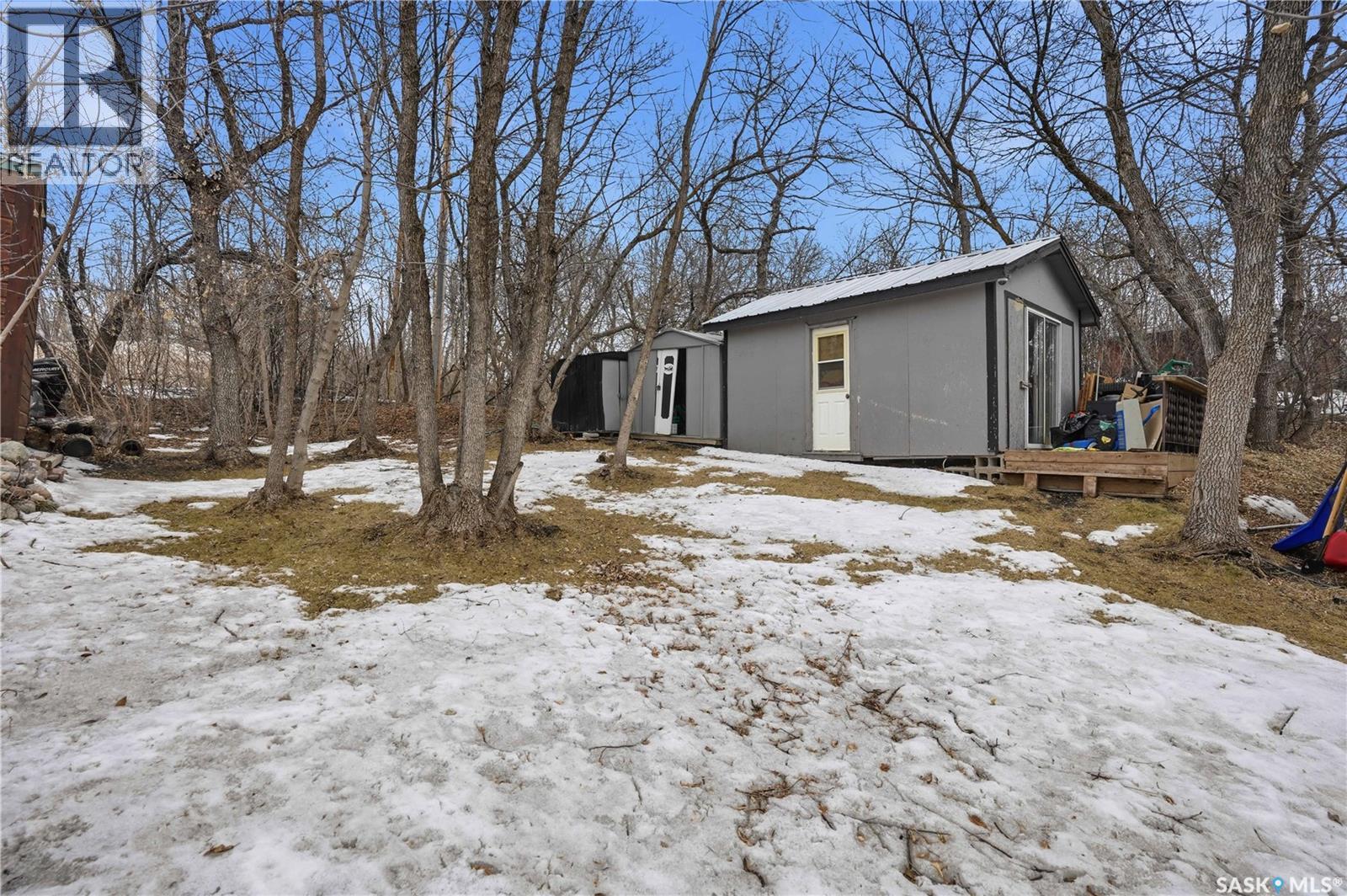 806 Grove Avenue, Saskatchewan Beach, SK - Outdoor