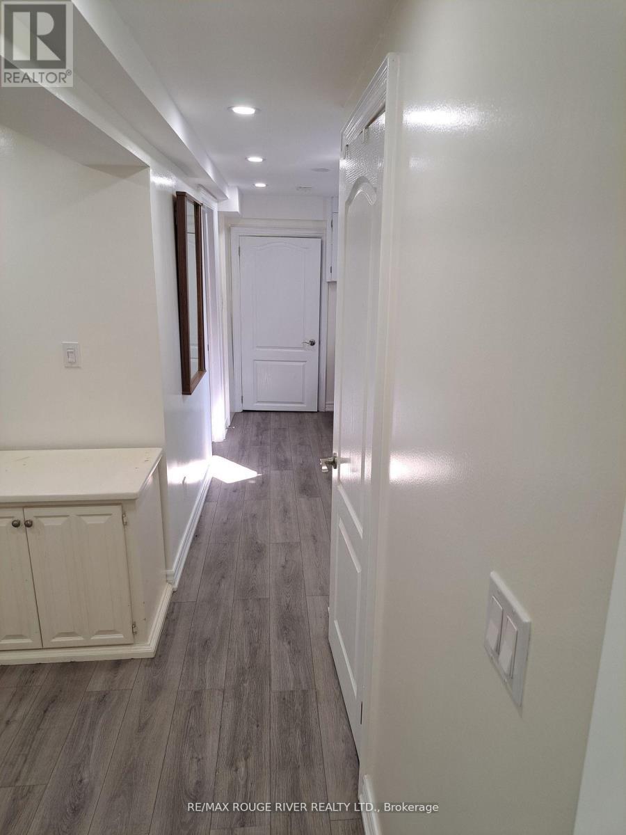 Bsmt - 848 Danforth Road, Toronto, ON - Indoor Photo Showing Other Room