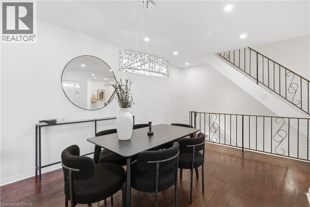 587 Timber Lane, Burlington, ON - Indoor