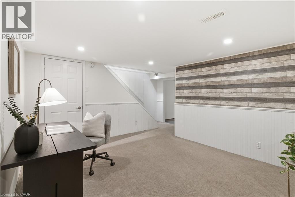 587 Timber Lane, Burlington, ON - Indoor