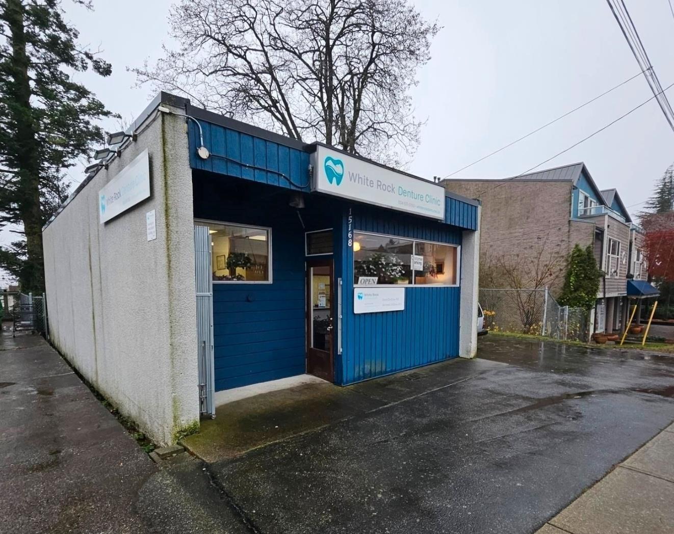 15168 Roper Avenue, White Rock, BC