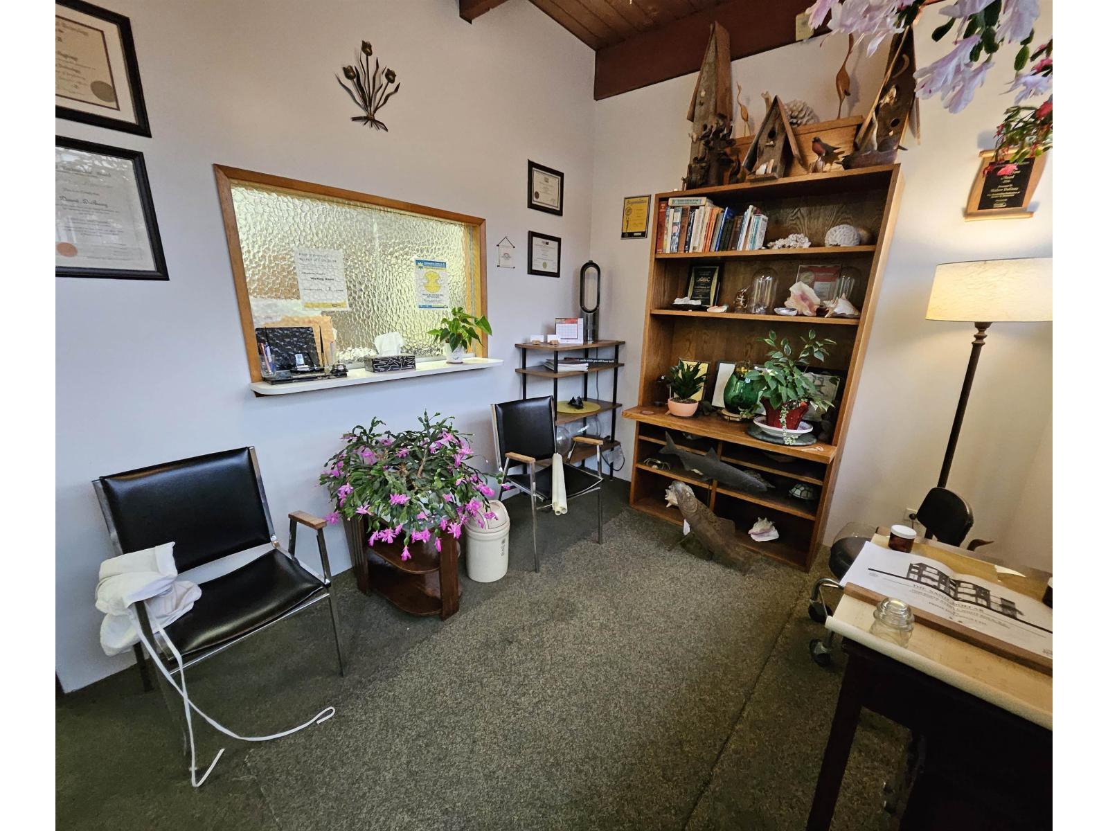 15168 Roper Avenue, White Rock, BC