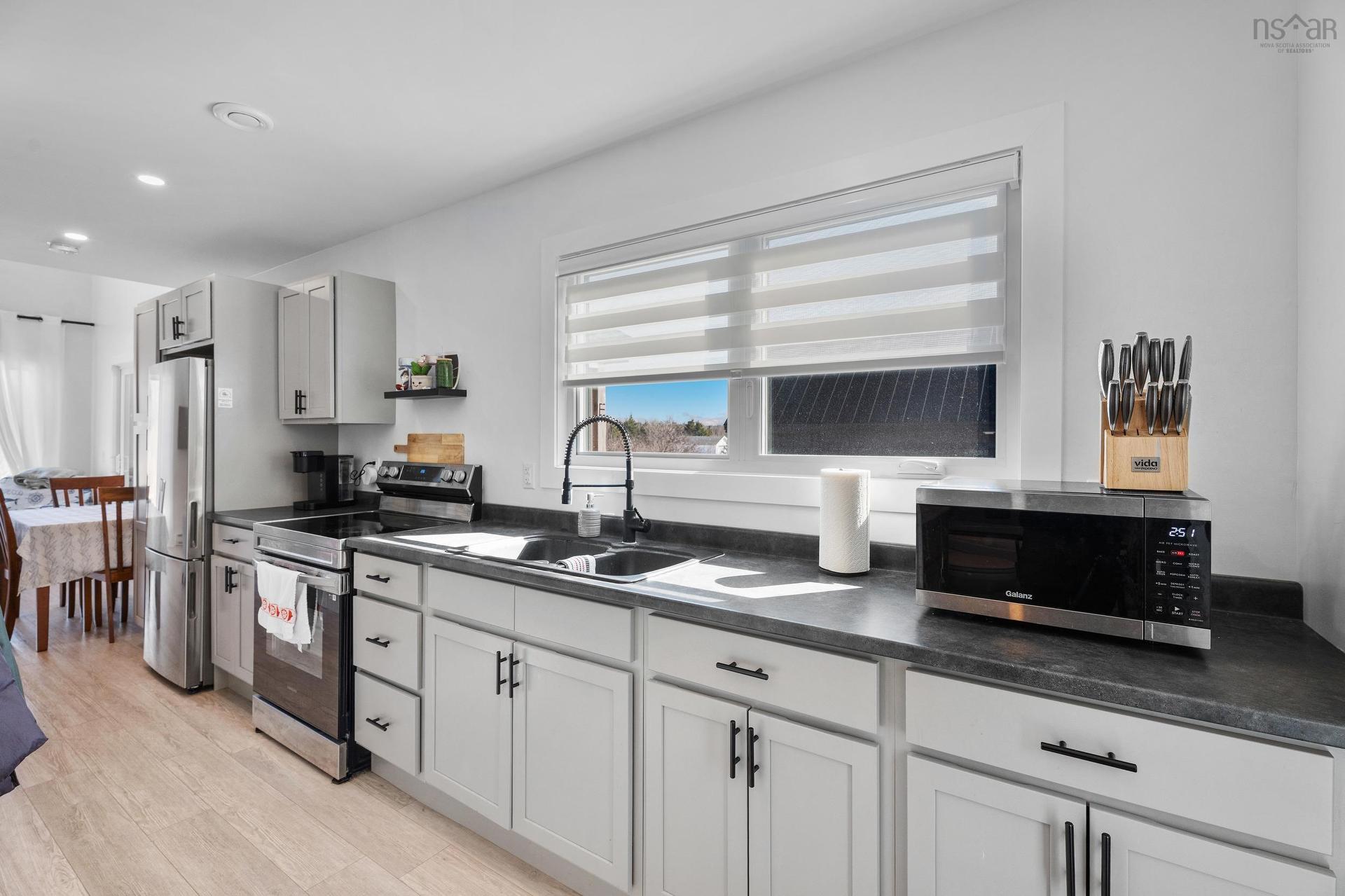 15 Shore Road, Harbourview, NS