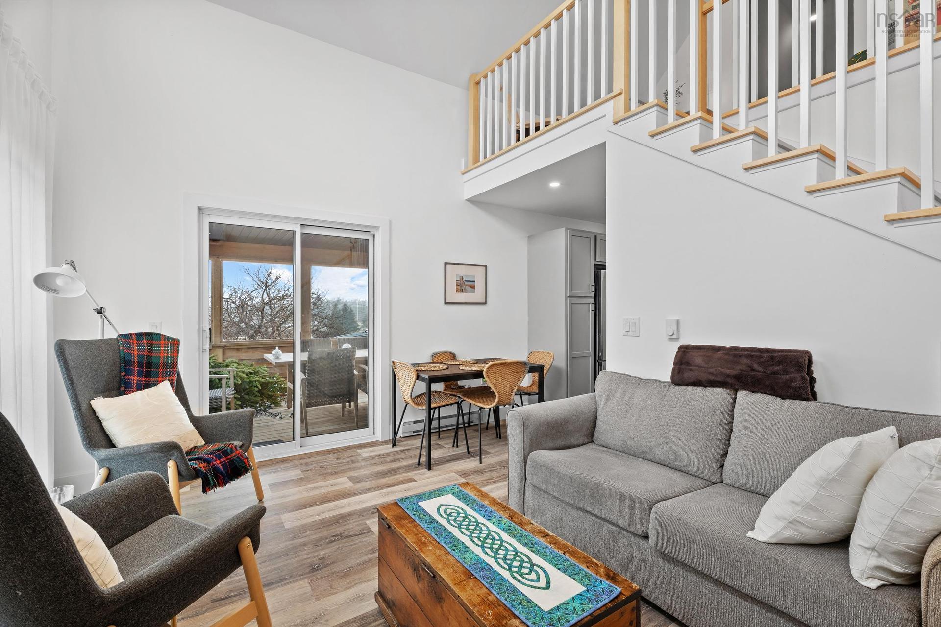 15 Shore Road, Harbourview, NS