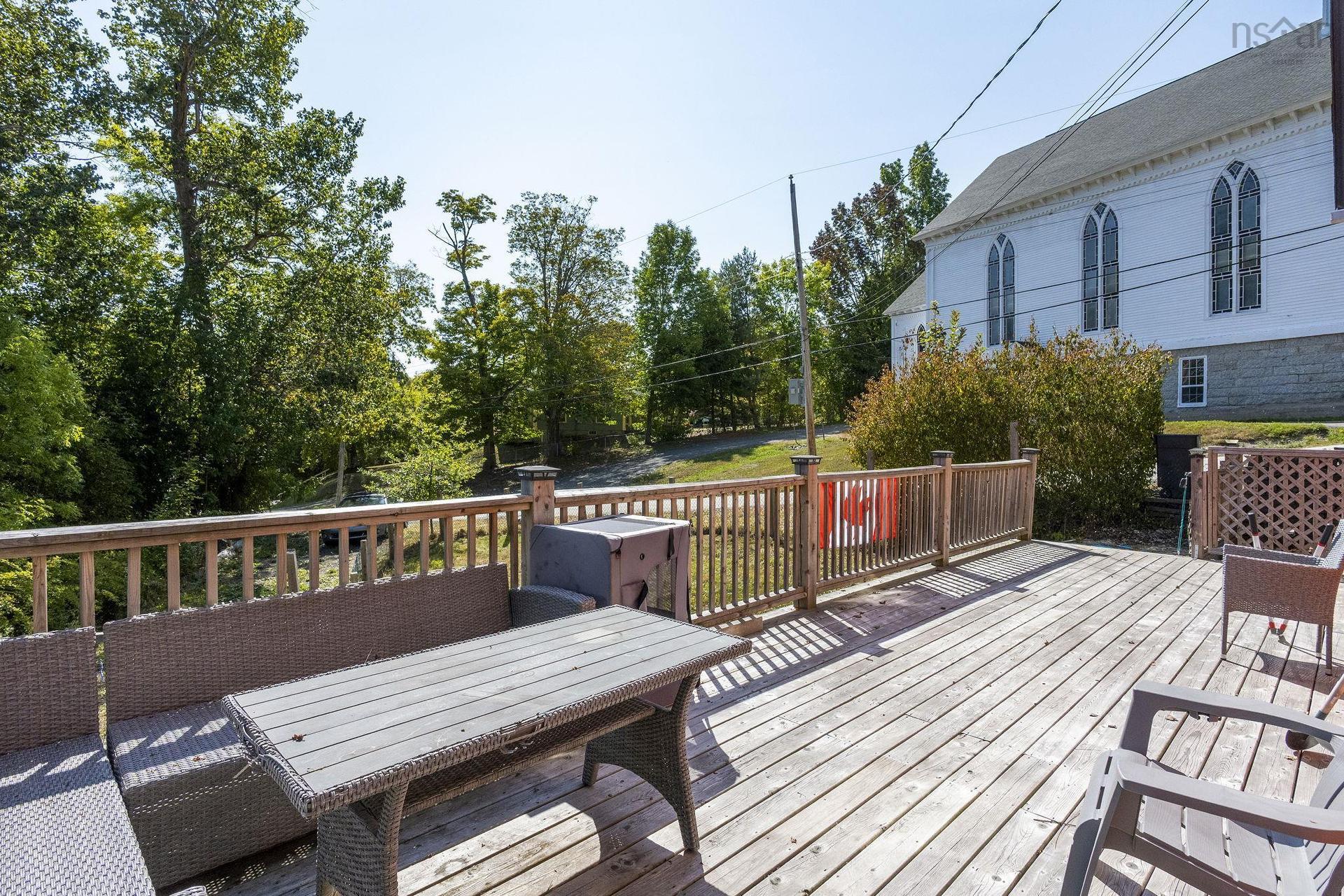 40 Pleasant Street, Bear River, NS
