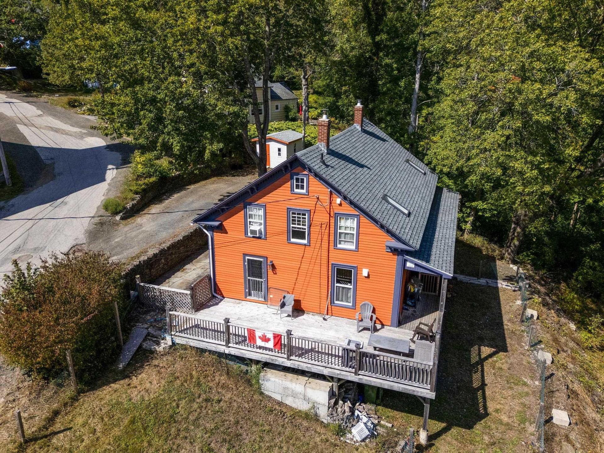 40 Pleasant Street, Bear River, NS