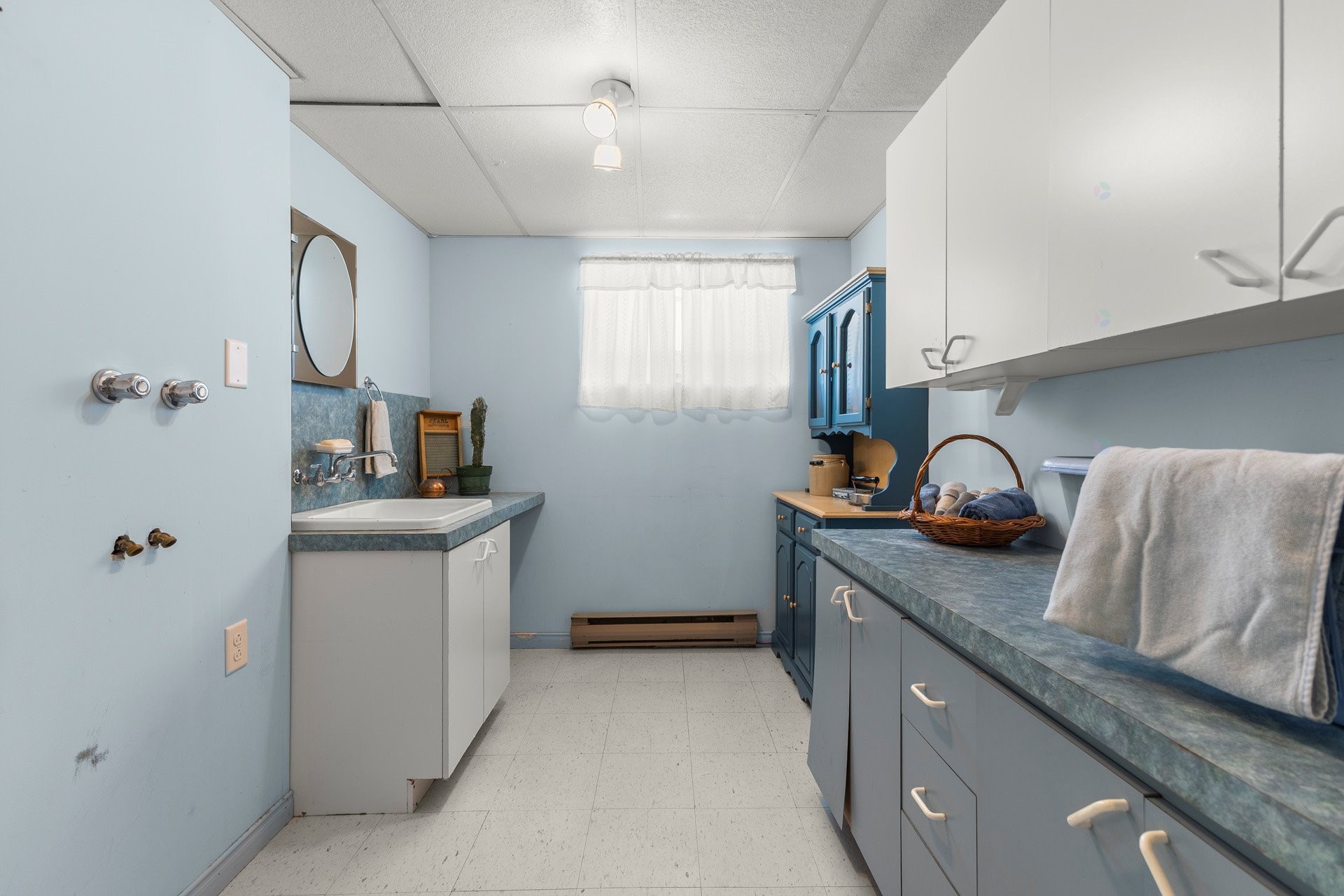 Laundry - 179 Ch. Duhamel, Pincourt, QC
