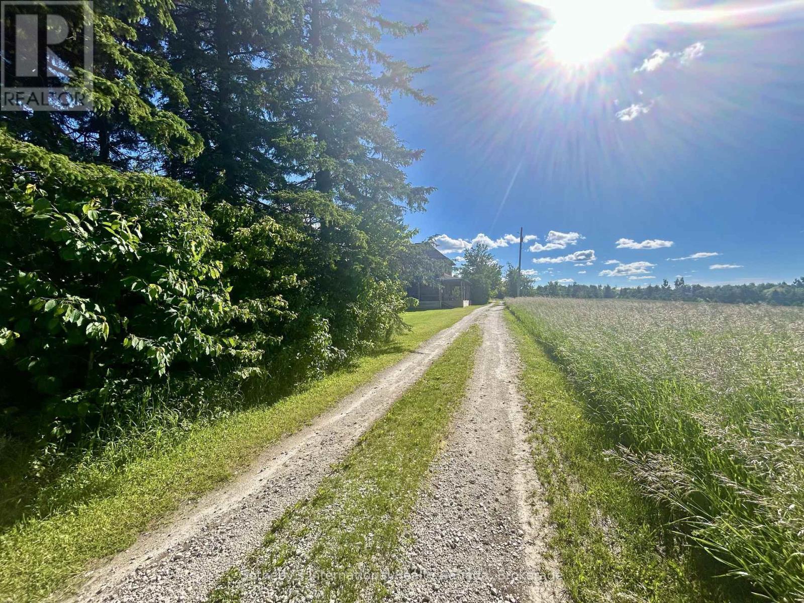 1943 Fairgrounds Road S, Clearview, ON
