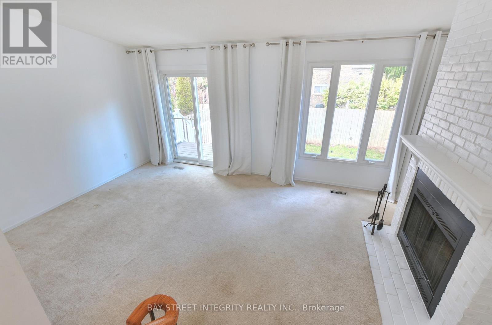 976 Raintree Lane, Mississauga, ON - Indoor