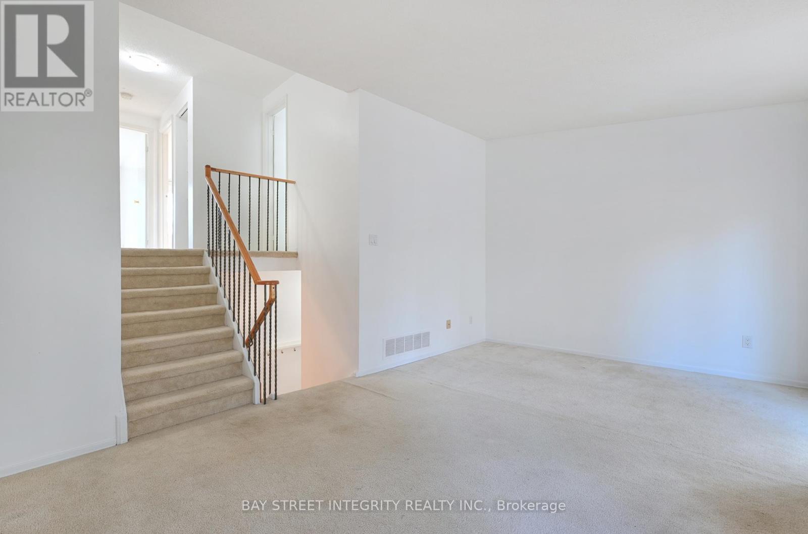 976 Raintree Lane, Mississauga, ON - Indoor Photo Showing Other Room