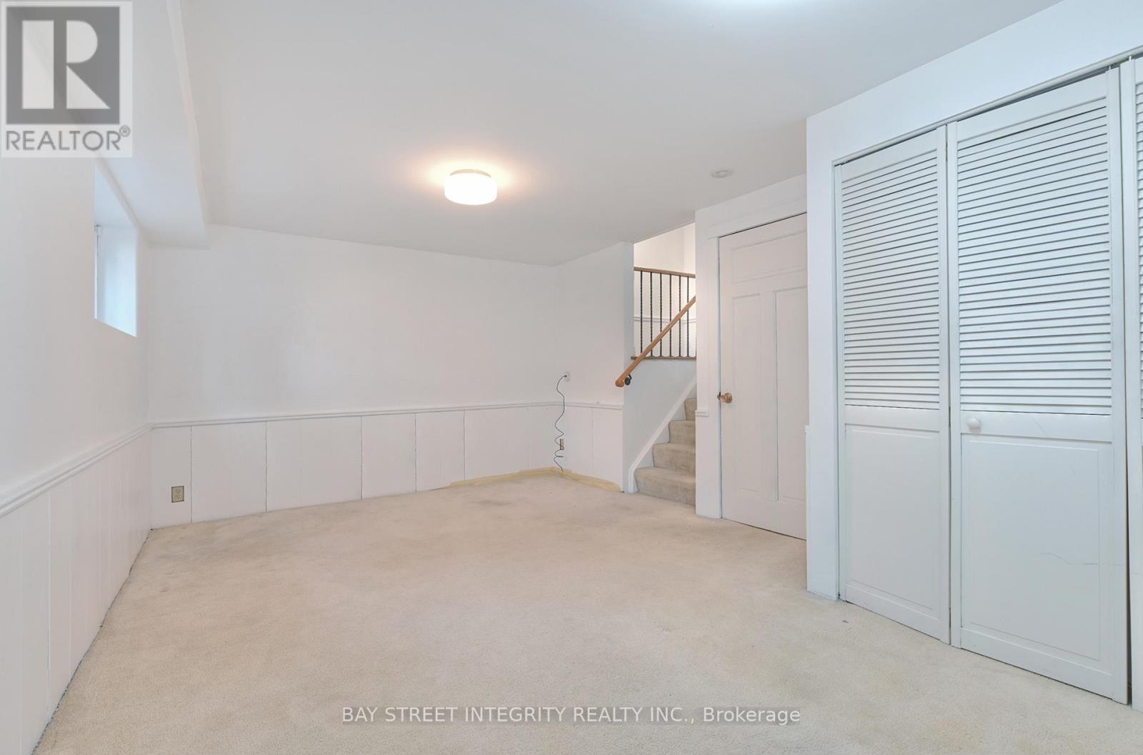 976 Raintree Lane, Mississauga, ON - Indoor Photo Showing Other Room