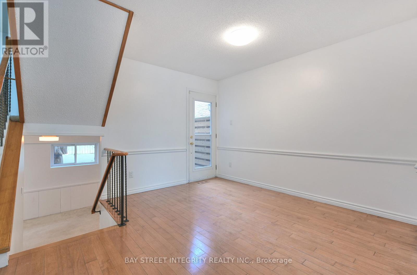 976 Raintree Lane, Mississauga, ON - Indoor Photo Showing Other Room