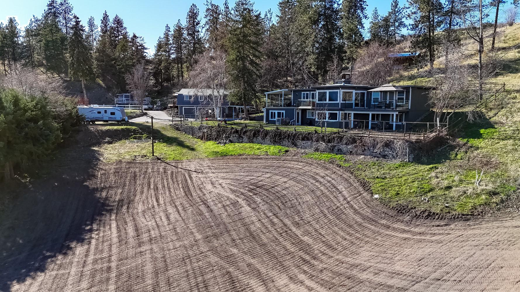 2630 Rufli Road, West Kelowna, BC - Outdoor