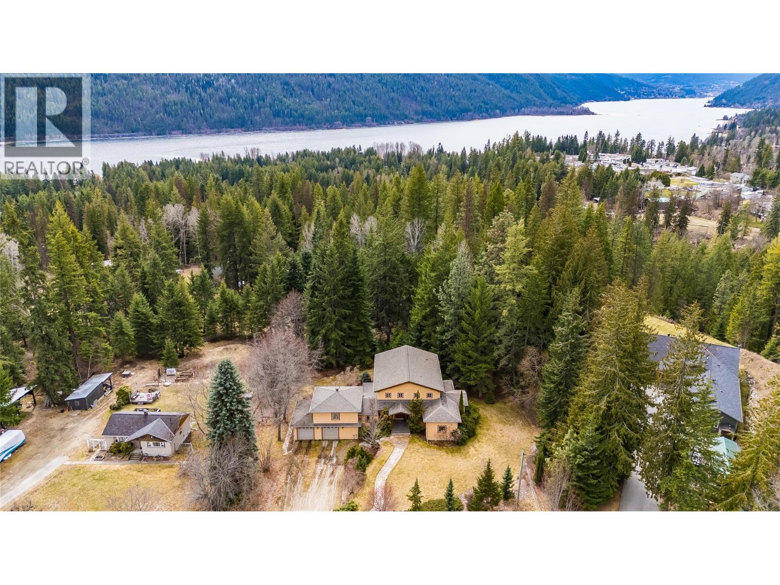 3179 Heddle Road, Nelson, BC - Outdoor With Body Of Water With View