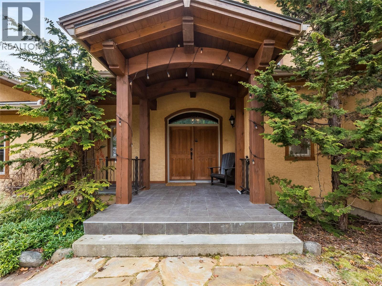 3179 Heddle Road, Nelson, BC - Outdoor With Deck Patio Veranda