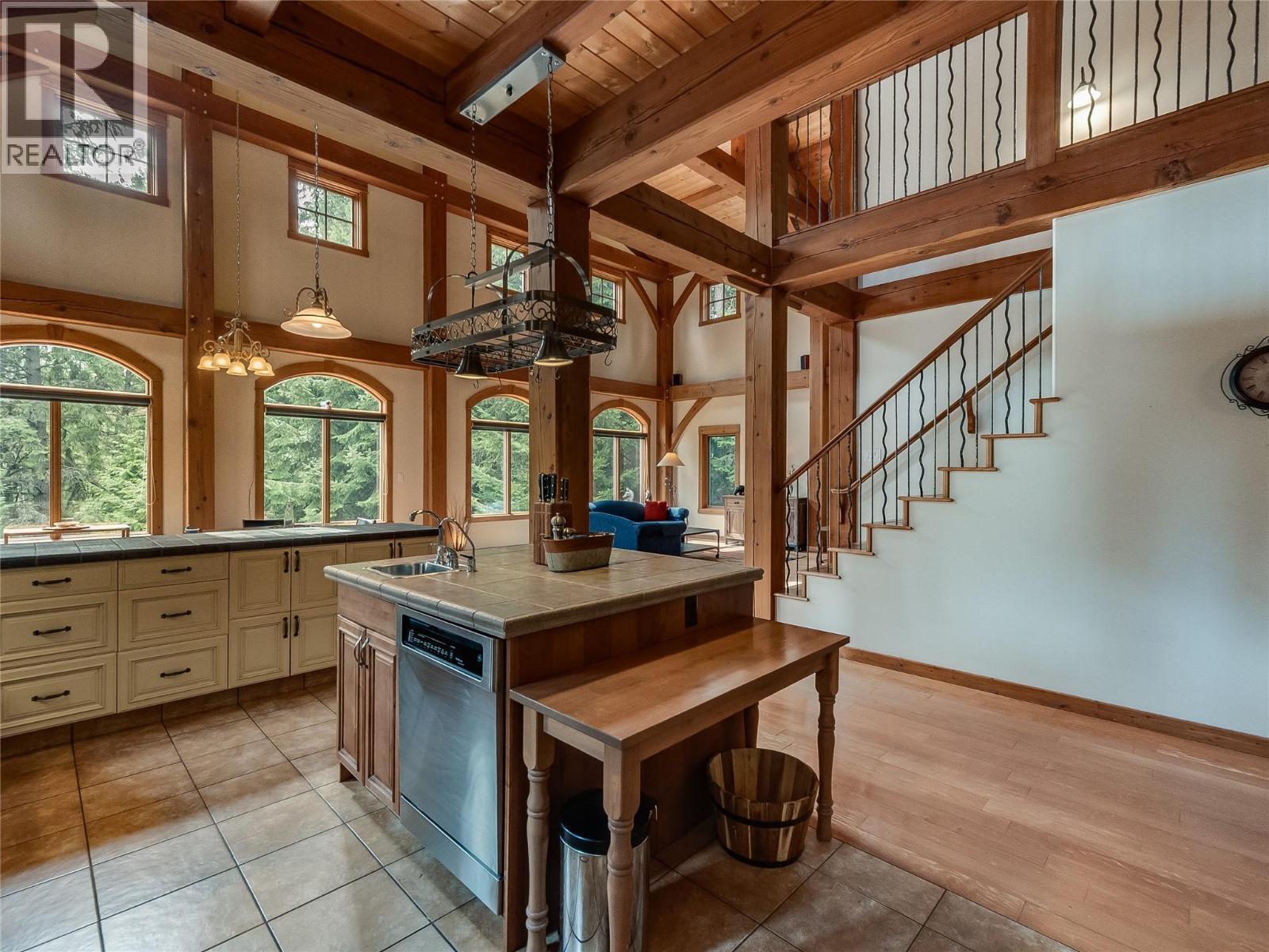 3179 Heddle Road, Nelson, BC - Indoor Photo Showing Other Room