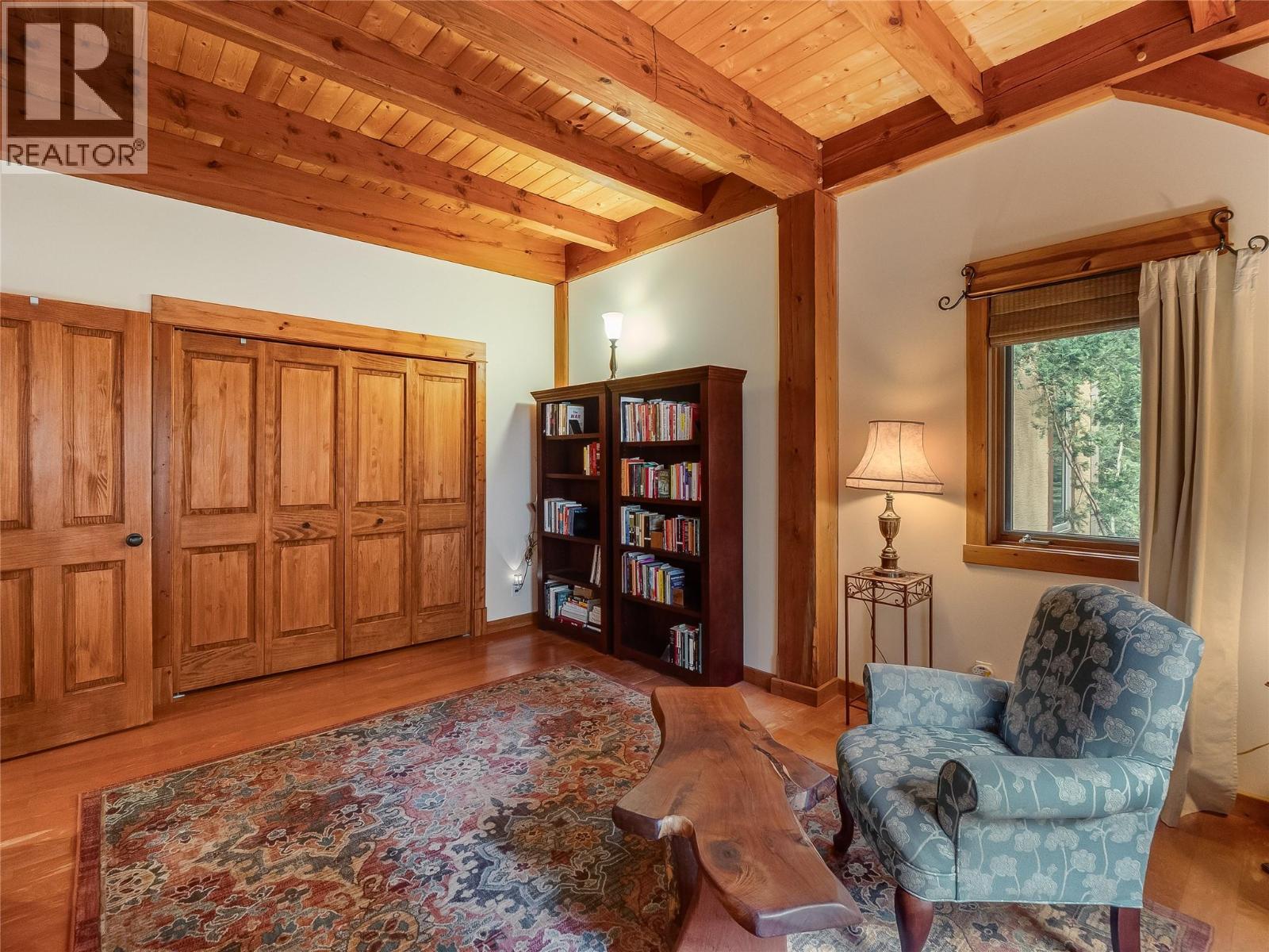 3179 Heddle Road, Nelson, BC - Indoor