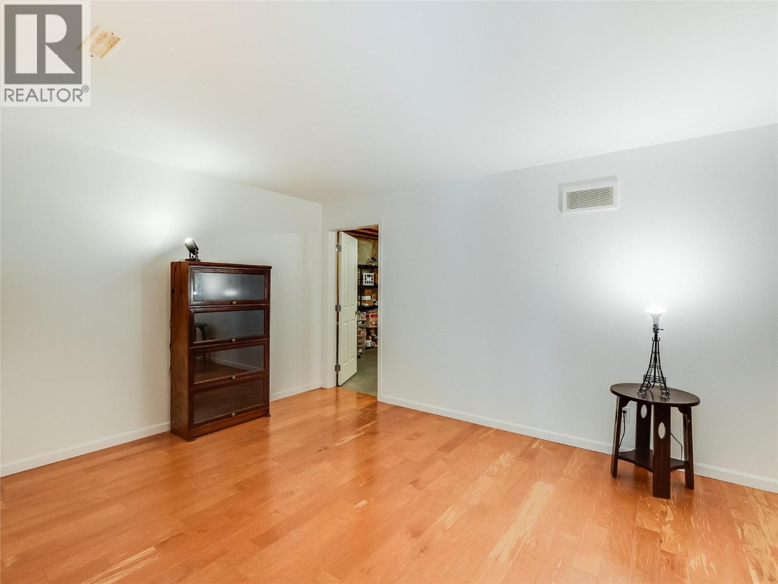 3179 Heddle Road, Nelson, BC - Indoor Photo Showing Other Room