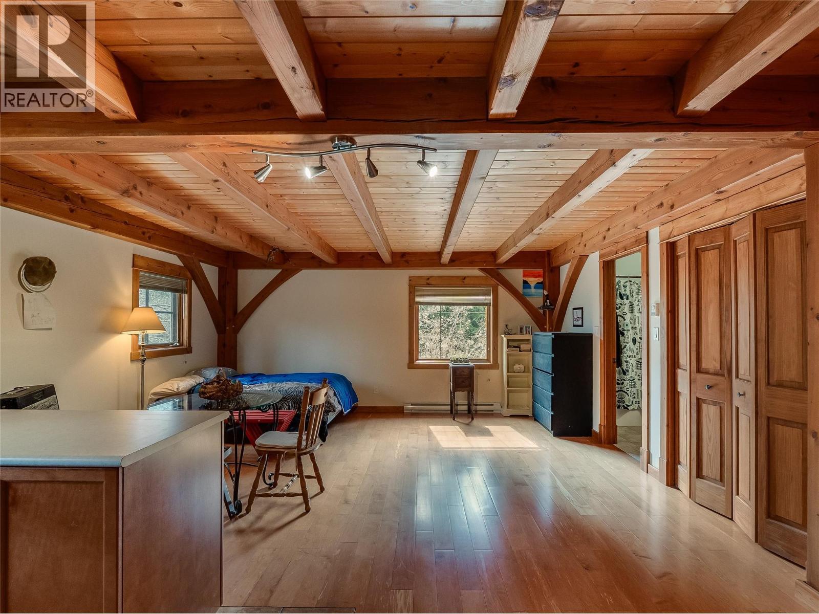 3179 Heddle Road, Nelson, BC - Indoor Photo Showing Other Room