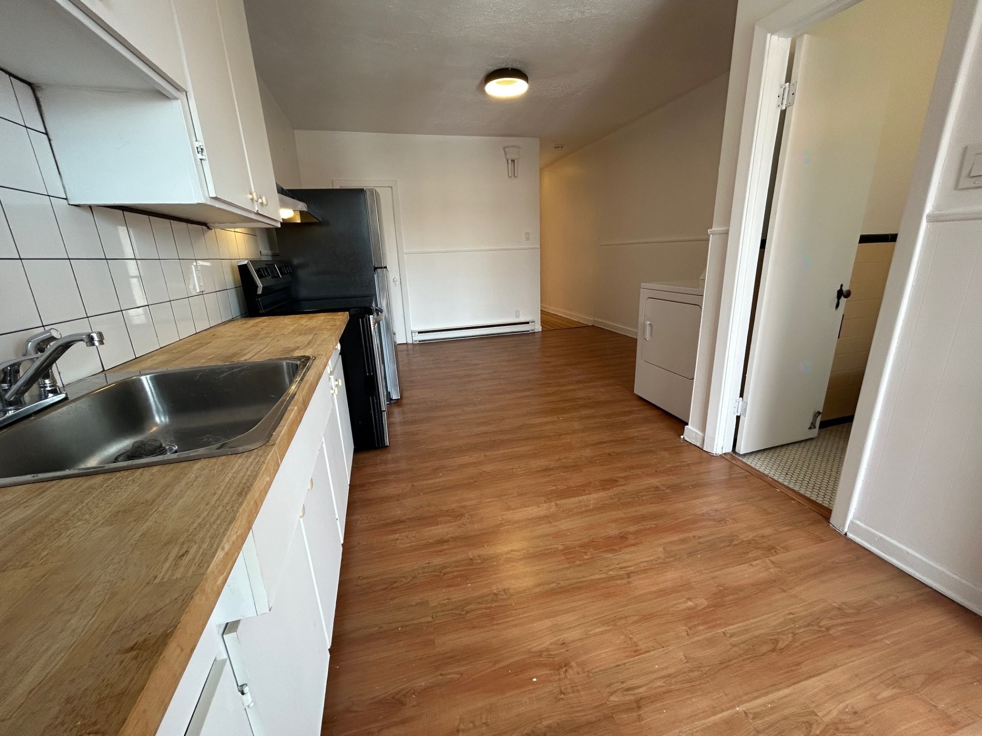 Cuisine - 5895 Rue De Normanville, Montréal (Rosemont/La Petite-Patrie), QC - Indoor Photo Showing Kitchen