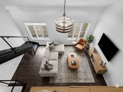 Family Room - 