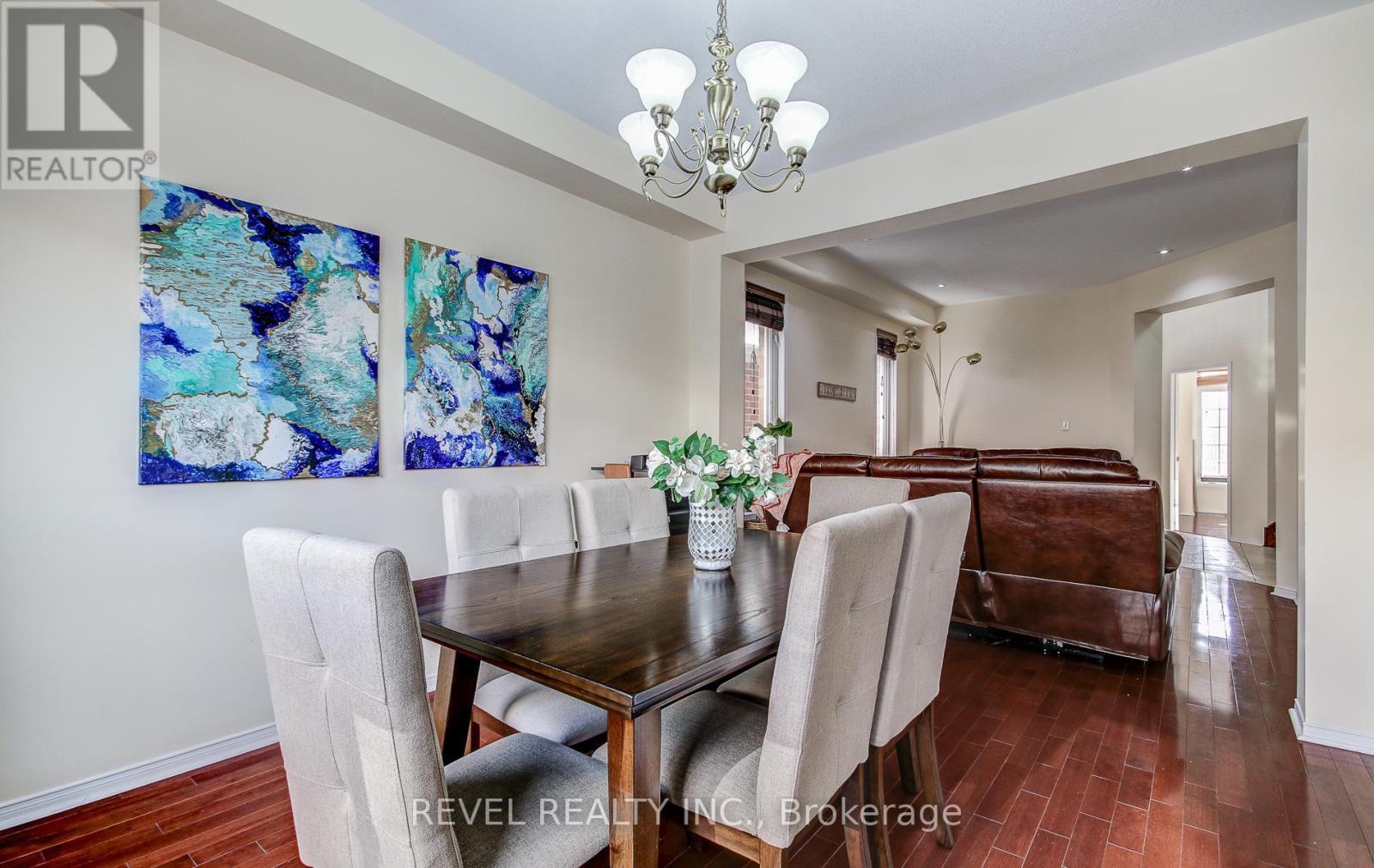 5 Treegrove Crescent, Brampton, ON - Indoor Photo Showing Dining Room