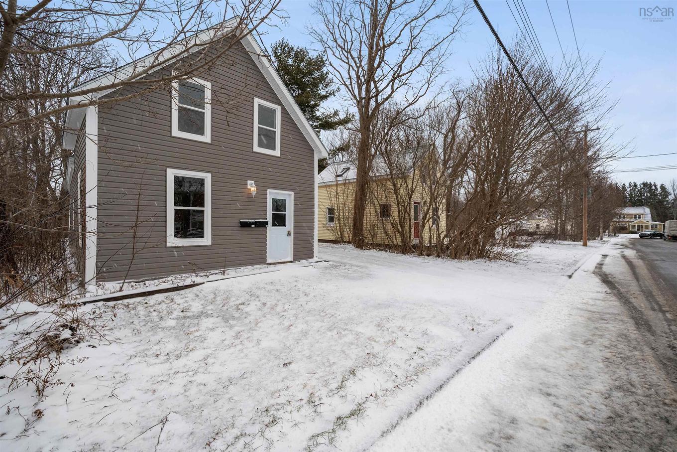 34 A & B St Mary'S Street, Antigonish, NS