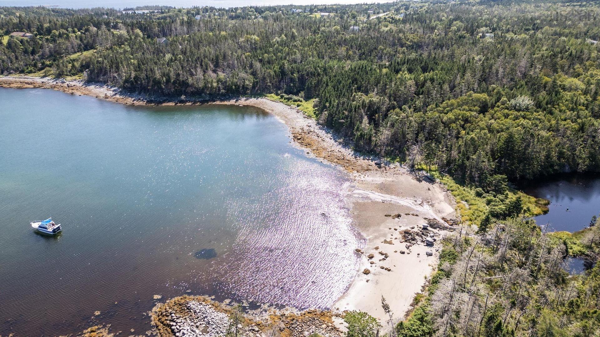 Zm No 7 Highway, Murphy Cove, NS