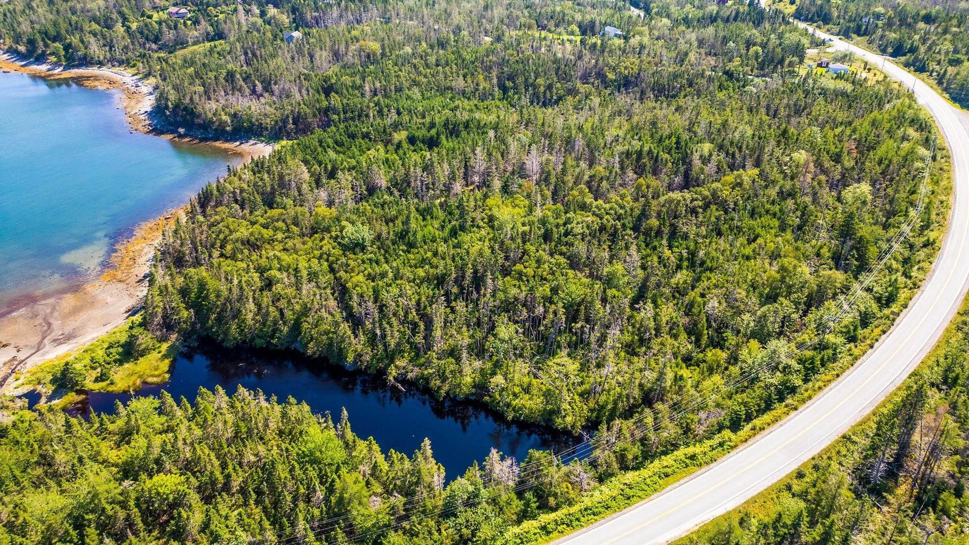 Zm No 7 Highway, Murphy Cove, NS