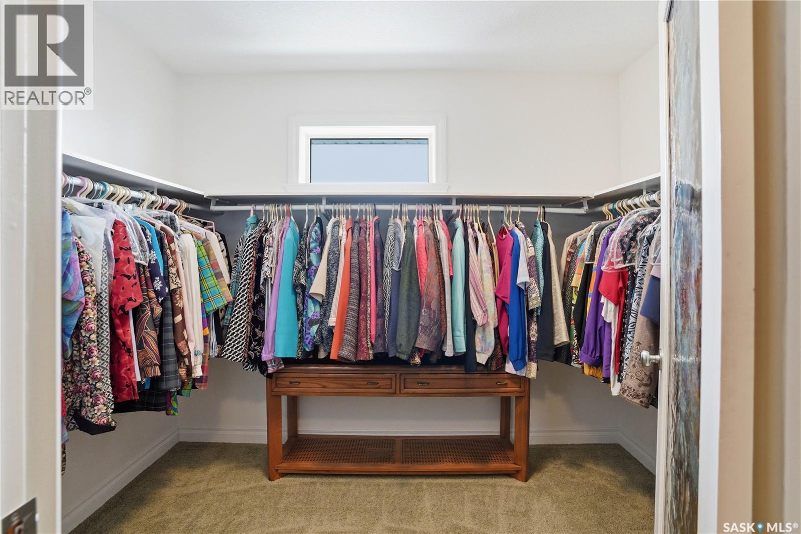 603 Brookhurst Court, Saskatoon, SK - Indoor With Storage