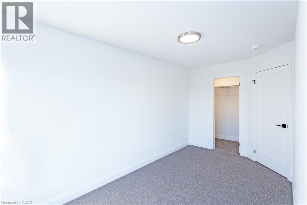 29 Dana Drive, Hamilton, ON - Indoor Photo Showing Other Room