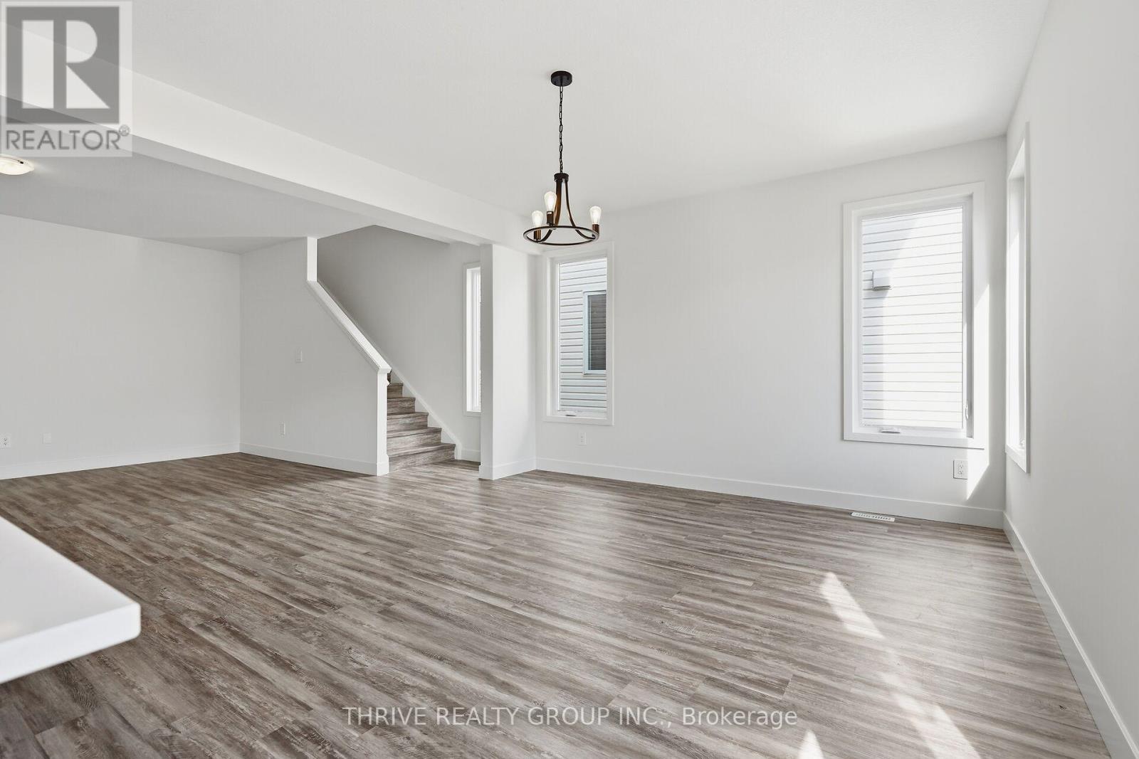 2318 Jordan Boulevard, London North (North S), ON - Indoor Photo Showing Other Room