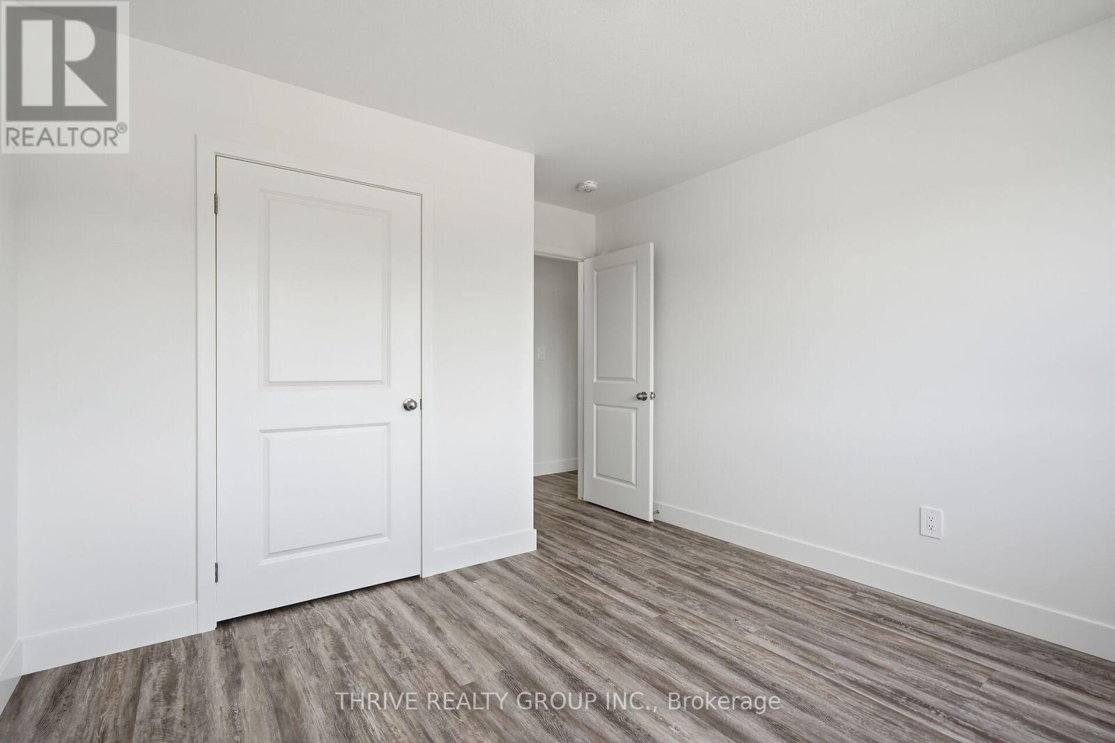 2318 Jordan Boulevard, London North (North S), ON - Indoor Photo Showing Other Room
