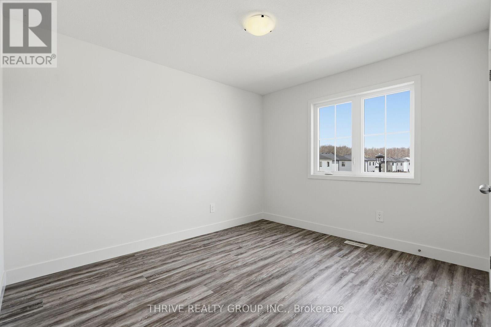 2318 Jordan Boulevard, London North (North S), ON - Indoor Photo Showing Other Room