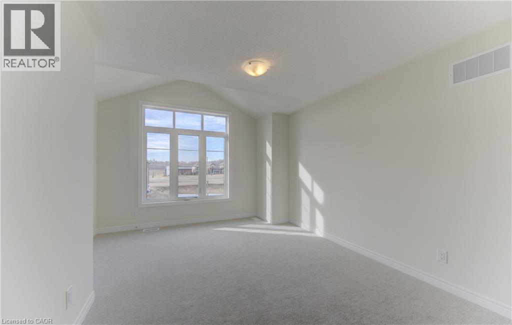 39 Guernsey Drive, Kitchener, ON - Indoor Photo Showing Other Room