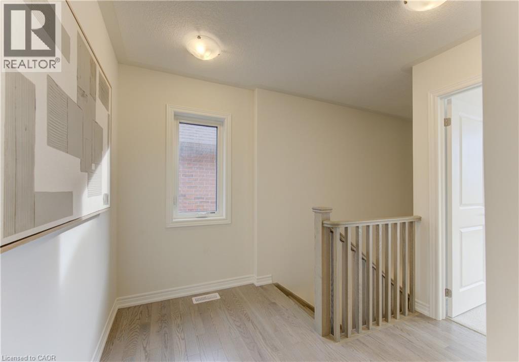 39 Guernsey Drive, Kitchener, ON - Indoor Photo Showing Other Room