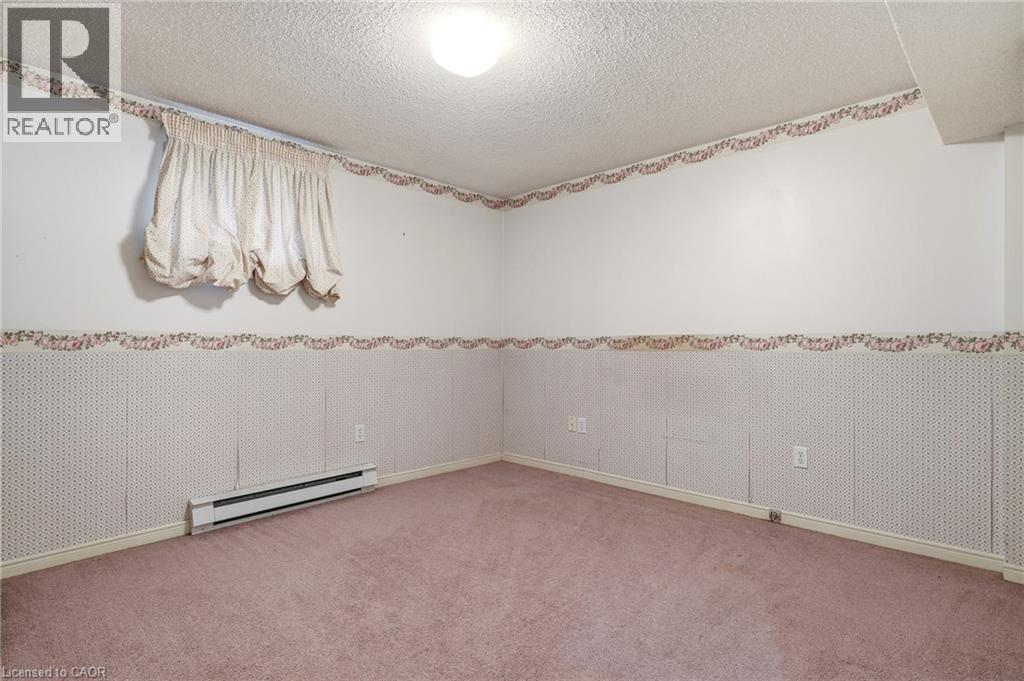 4150 Millcroft Park Drive, Burlington, ON - Indoor
