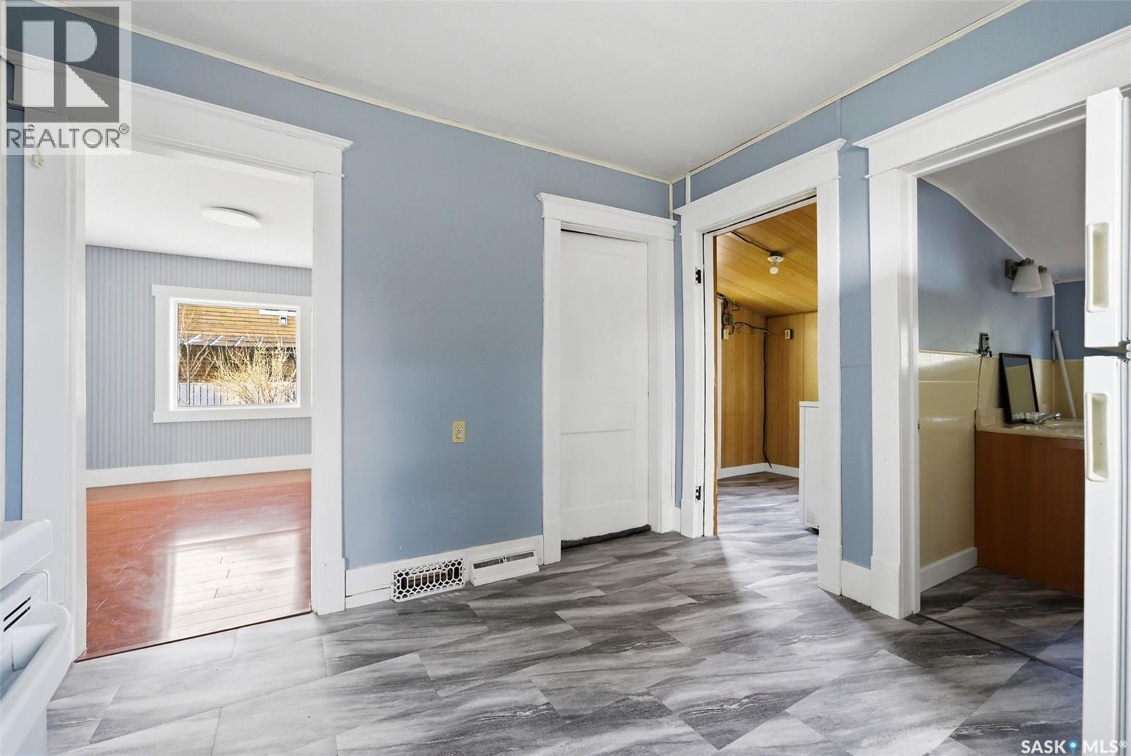 304 Main Street, Avonlea, SK - Indoor Photo Showing Other Room